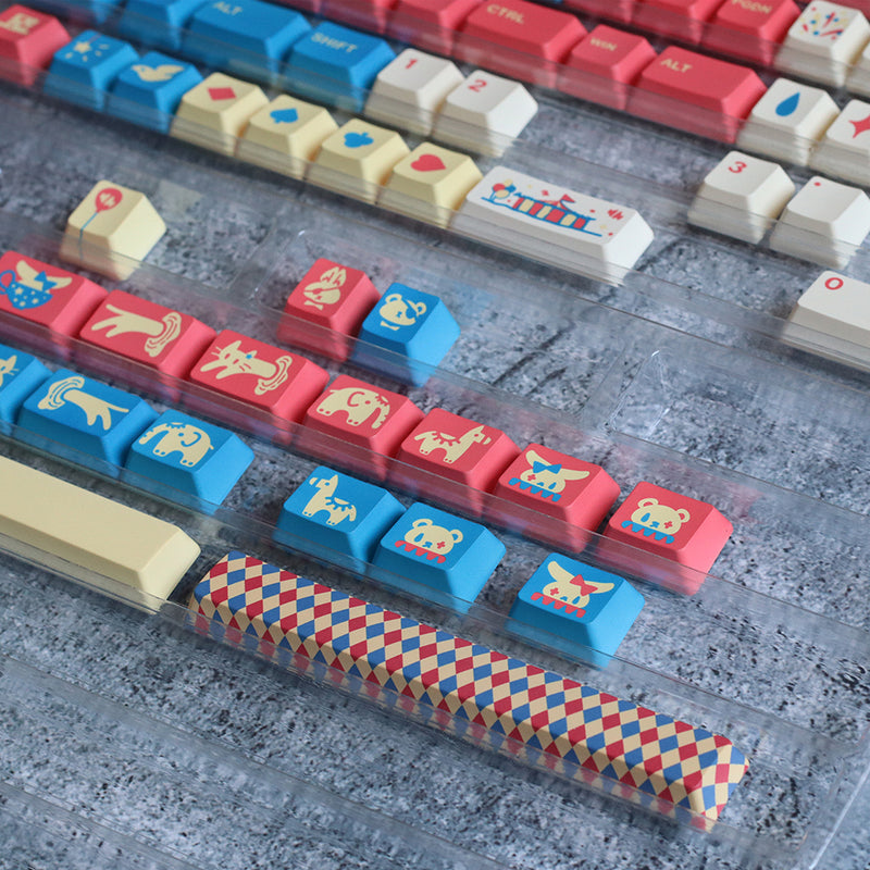 MOMOKA Carnival Keycaps